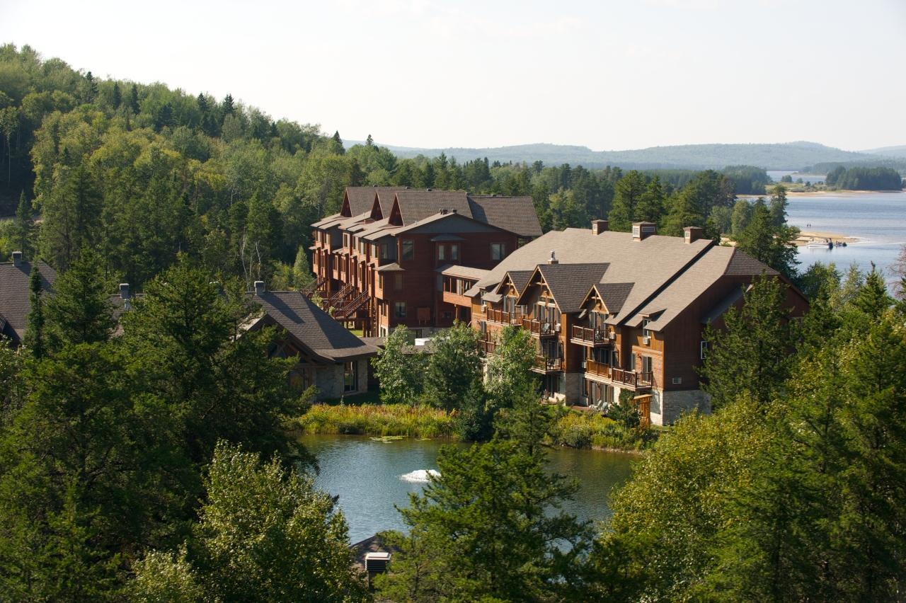 Les Condos Du Lac Taureau- Rooms&Condos Saint-Michel Exterior foto
